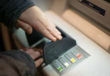 Bankpasfraudeurs opgepakt