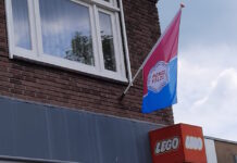 De (nieuwe) vlag mag weer uit!
