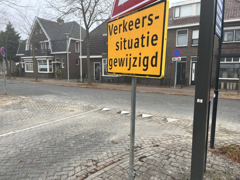 Voorrang op Schoolfeestweide gewijzigd