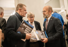 Hof van Twente – Kyiv-Pechersk krijgt eervolle oorkonde van ambassadeur