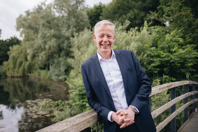Gemeentesecretaris Dennis Lacroix neemt afscheid