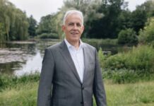 Warme woorden bij afscheid wethouder Harry Scholten