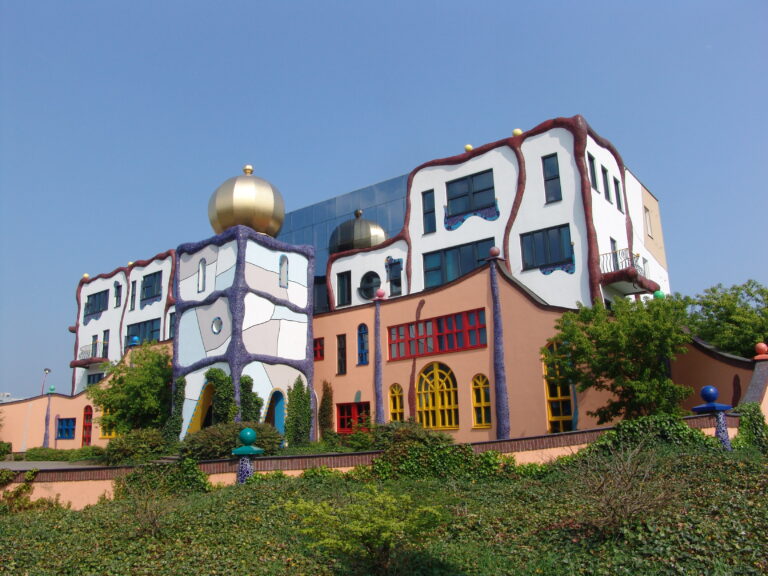 Ook extern bureau adviseert monumentenstatus voor Hundertwasserpand