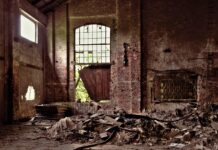 Politie waarschuwt na meldingen van binnentreding verlaten panden