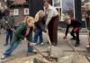 Gemeente geeft startsein voor vergroening tijdens NK Tegelwippen 2026