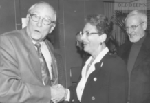 Hof van Twente eert eerste vrouwelijke burgemeester van Twente met eigen straat