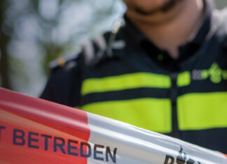 Dodelijk verkeersongeval op Almelosestraat in Ambt Delden, politie zoekt getuigen