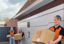 Nieuwe pakketwand bij COOP Hengevelde: afhalen en versturen van pakketten nu nog makkelijker