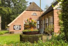 Wendezoeledagen brengen historisch Twents boerenleven tot leven Wendezoeledagen bloemen