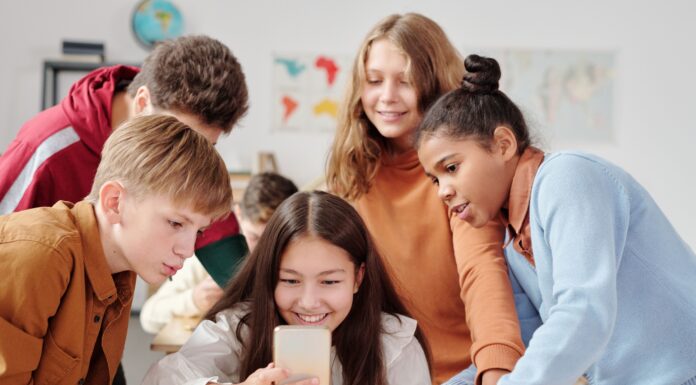 Kinderen school smartphone
